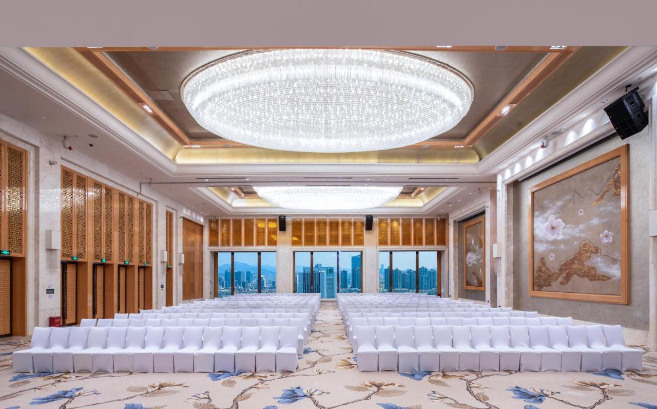Wyndham Grand Plaza Royale Colorful Yunnan Hotel Kunming Exterior photo