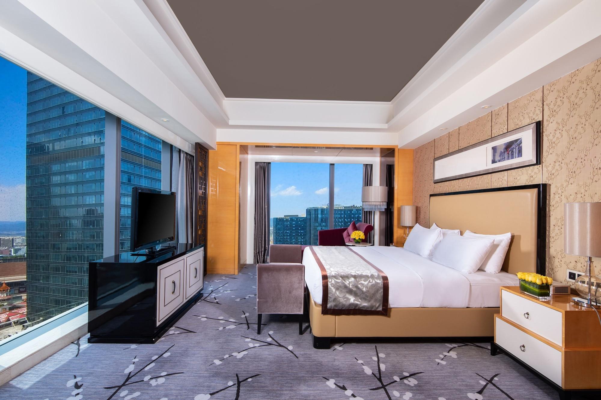 Wyndham Grand Plaza Royale Colorful Yunnan Hotel Kunming Exterior photo